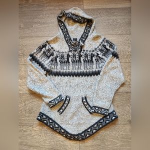 Peruvian alpaca sweater